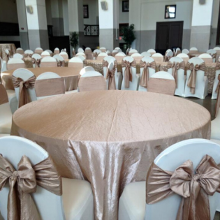 crinkle/crushed tablecloth 
